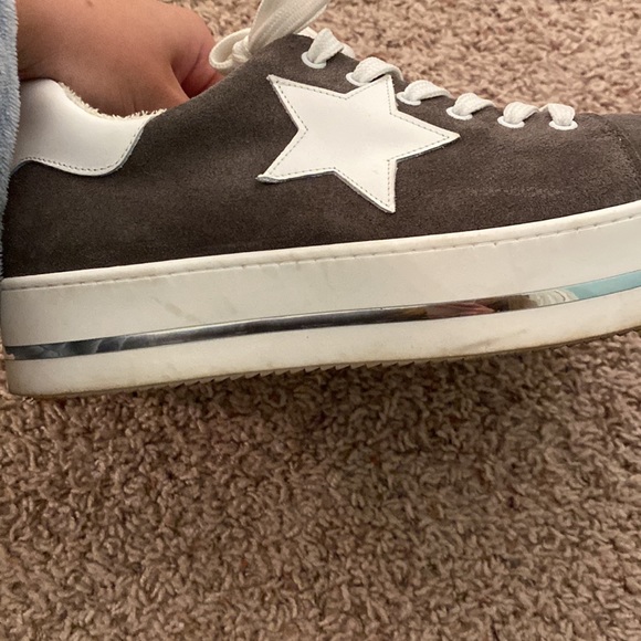 Steve Madden Star Platform Sneakers - Picture 3 of 5